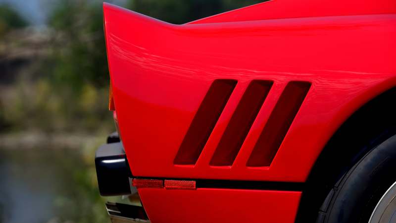 Illustration for article titled Sell Your Dumb Organs And Buy This 1985 Ferrari 288 GTO At Auction Next Week